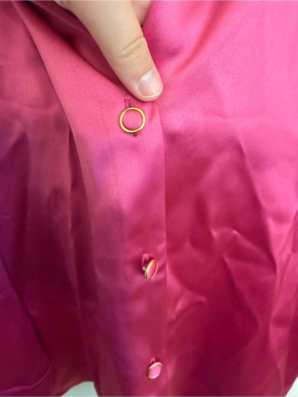 House of Harlow 1960 Hot Pink Satin Button Down Collared Top Size Medium - Picture 3 of 7